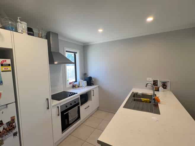 4/23 Montgomery Crescent, Bader