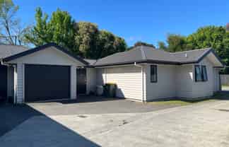 4/23 Montgomery Crescent, Bader