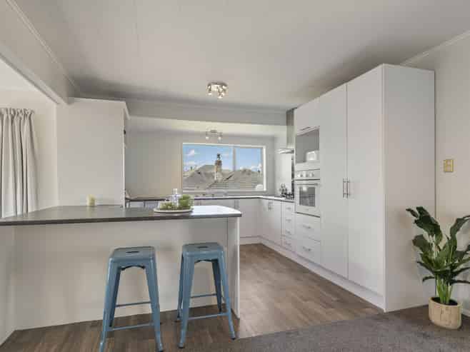 94 Omata Road, Marfell