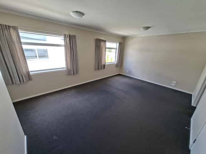 20D Kelvin Place, Hamilton East