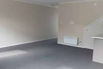 20D Kelvin Place, Hamilton East