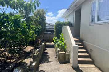 39 Cambridge Terrace, Papatoetoe