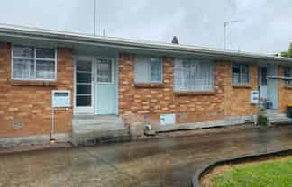12b Kowhai Street, Hamilton Lake