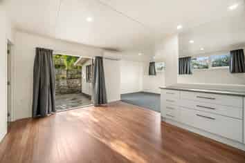 24b Bear Street, Tirau