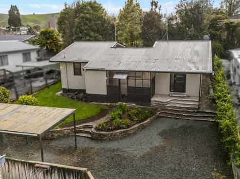 24B Bear Street, Tirau