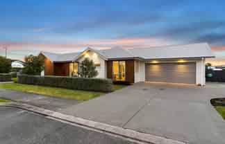 4 Eric Farley Drive, Kumeu