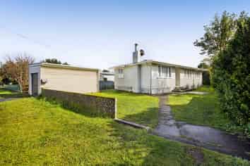 32 Victoria Street, Patea