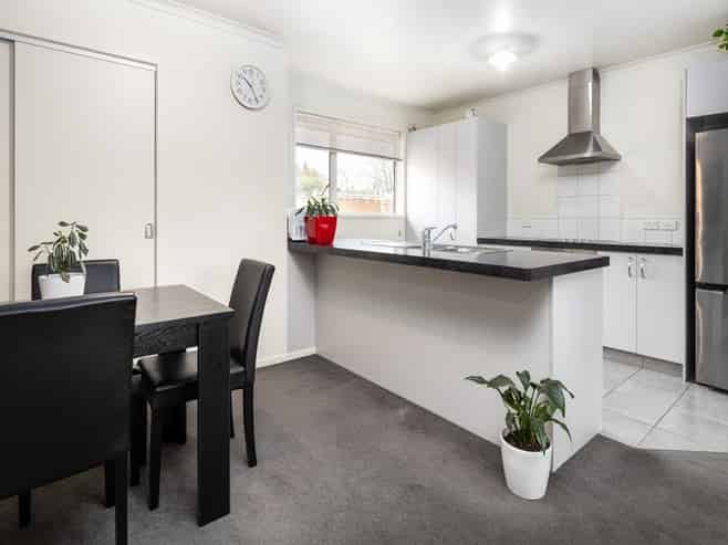 6 Olwyn Place, Blenheim Central