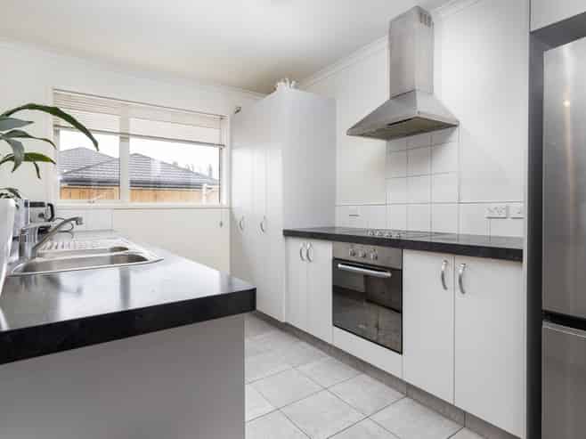 6 Olwyn Place, Blenheim Central