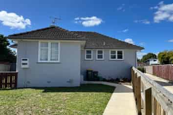 1/8 McPherson Place, Fairfield
