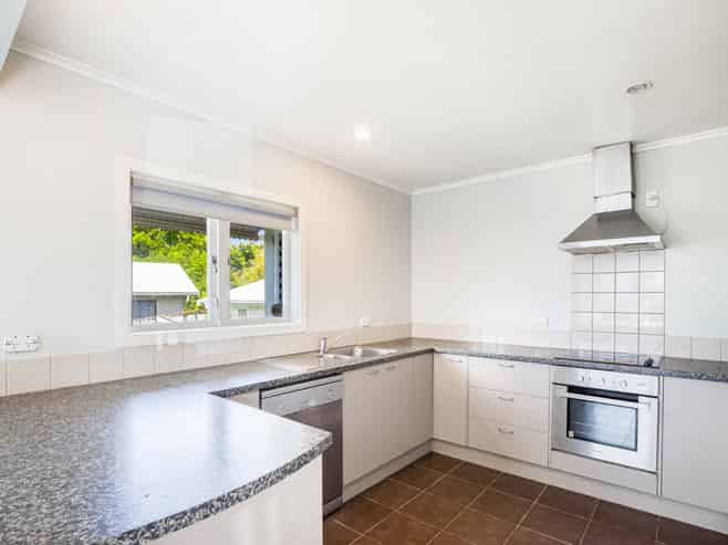 255 Te Atatu Road, Te Atatu South