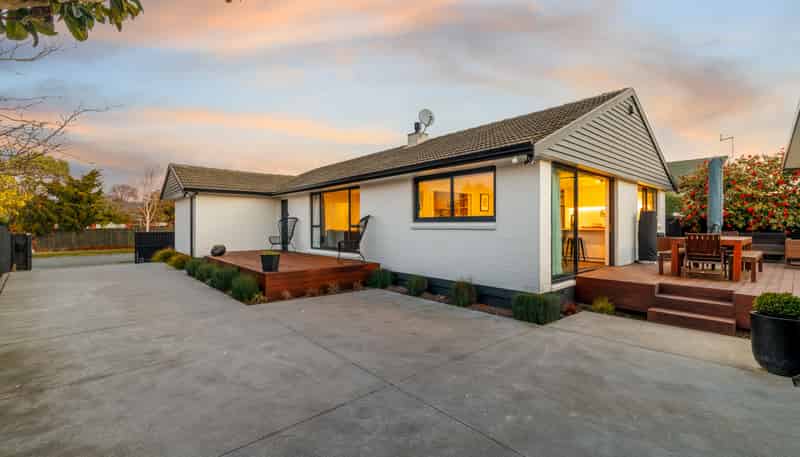 11 Ashbourne Street, Burnside