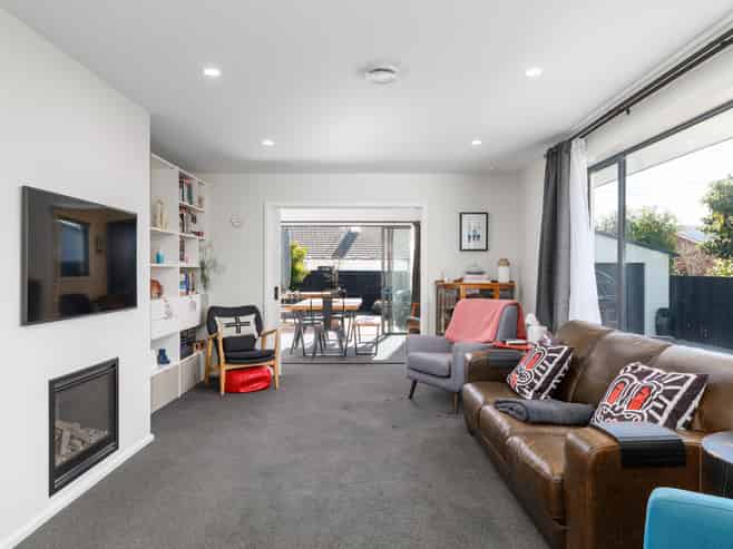 11 Ashbourne Street, Burnside