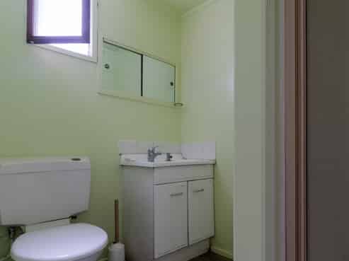1057A Dominion Road, Mount Roskill