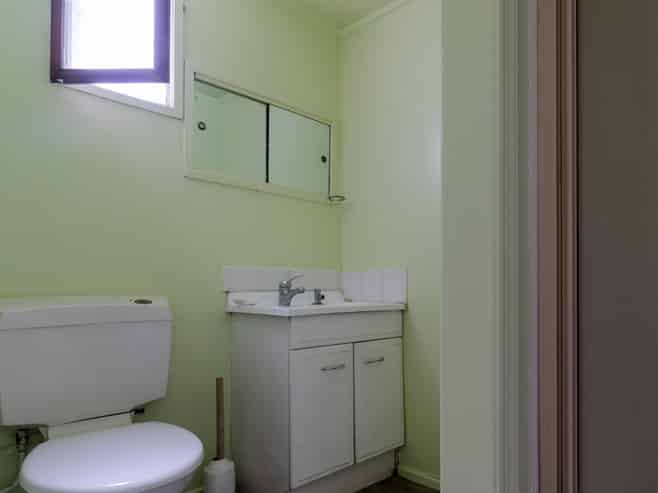 1057A Dominion Road, Mount Roskill