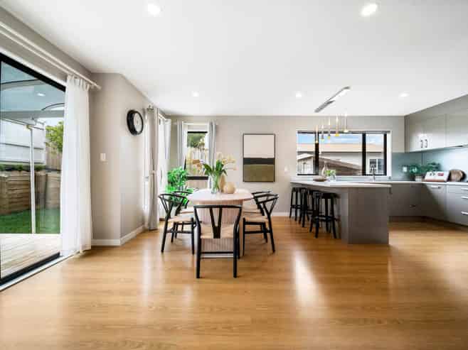 674 East Coast Road, Pinehill