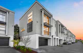 38 Magma Crescent, Stonefields