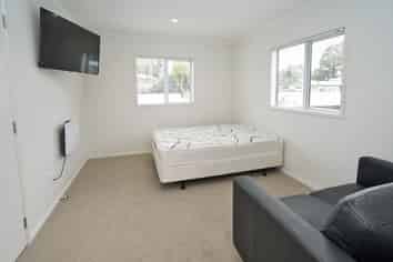1A/4 Hammond Street, Hamilton Central