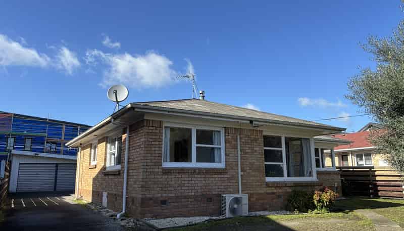 16 Beaumont Street, Hamilton East