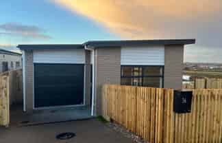 36 Scenic Rise, Rototuna North