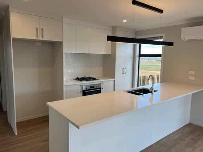 36 Scenic Rise, Rototuna North
