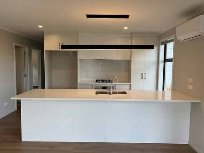 36 Scenic Rise, Rototuna North