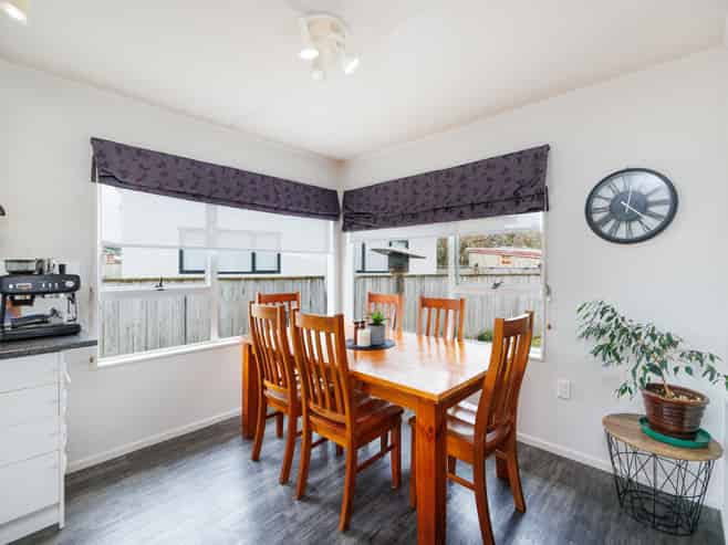 44 Pharazyn Street, Feilding