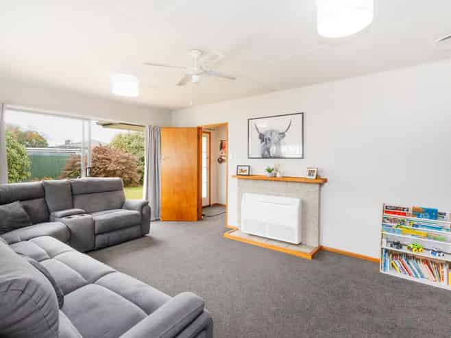 44 Pharazyn Street, Feilding