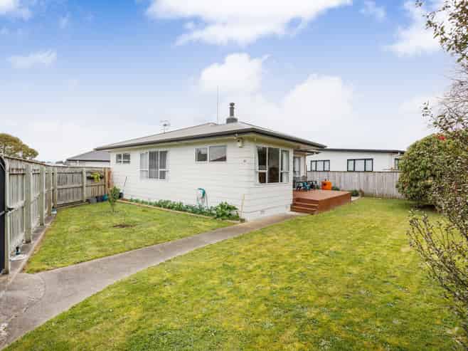 44 Pharazyn Street, Feilding