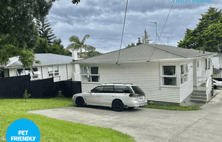 1 Christina Ave, Te Atatu South