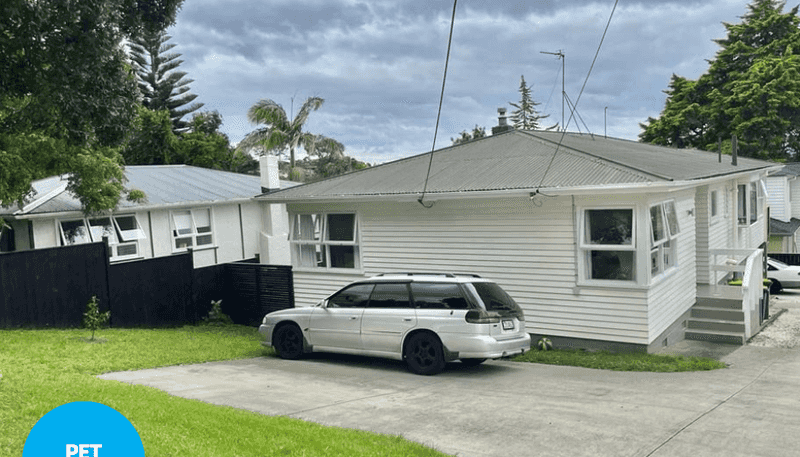 1 Christina Ave, Te Atatu South