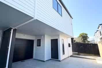 12B McQuarrie Avenue, Wattle Downs
