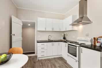 4A Tarawera Road, Johnsonville