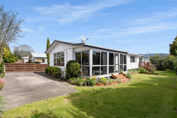 6 Conifer Place, Te Puke