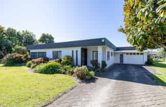 22-24 Paul Drive, Ngatea