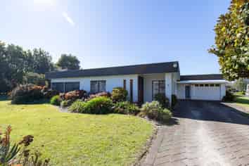 22-24 Paul Drive, Ngatea