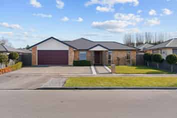 6 Malachy Grove, Aidanfield