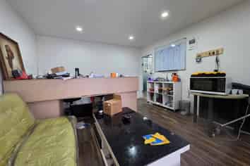 lease 1, lease 2 or lease all 3!.