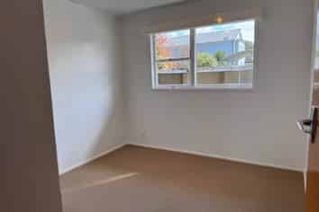 2/104a Victoria Street, Onehunga