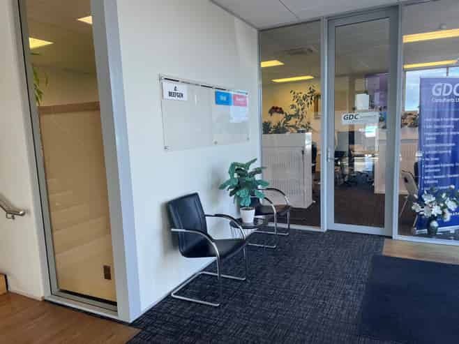 Ground Floor Office With Location