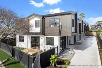 38A Dale Crescent, Pakuranga
