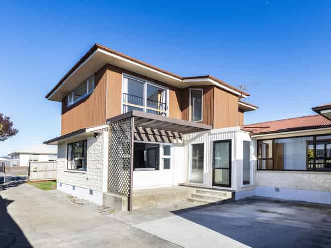 11 and 11A Eglinton Street, Avondale