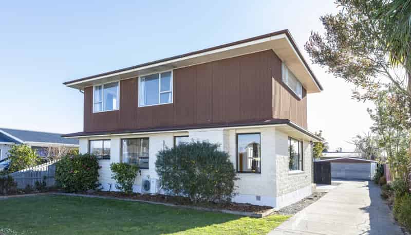 11 and 11A Eglinton Street, Avondale