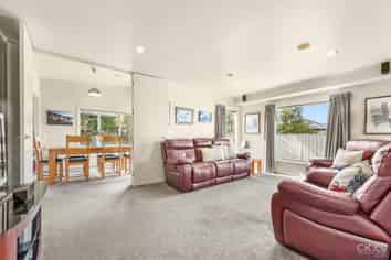 18 Arahiwi Grove, Tirohanga