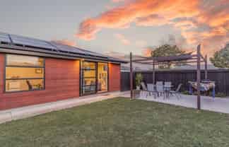 a/401 Pages Road, Aranui