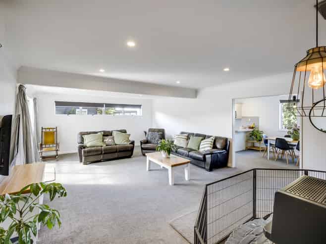 13 Holyrood Street, Taradale
