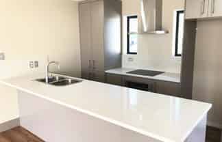 46E Universal Drive, Henderson