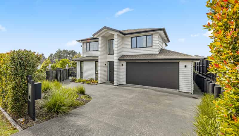 134 Colonial Drive, Millwater
