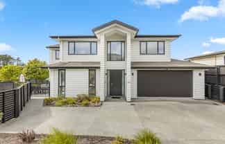 134 Colonial Drive, Millwater