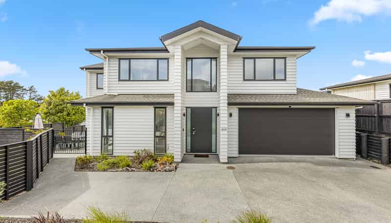134 Colonial Drive, Millwater